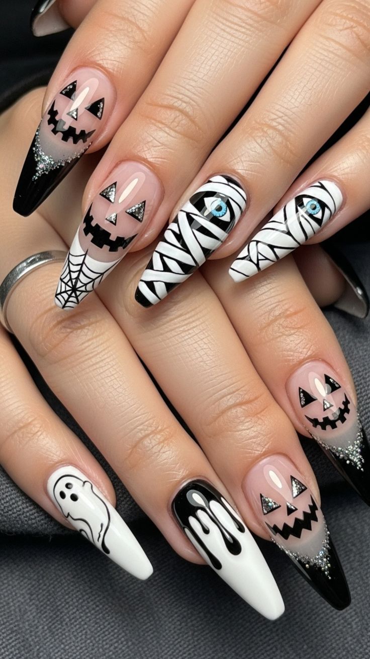 Spider Halloween Nails