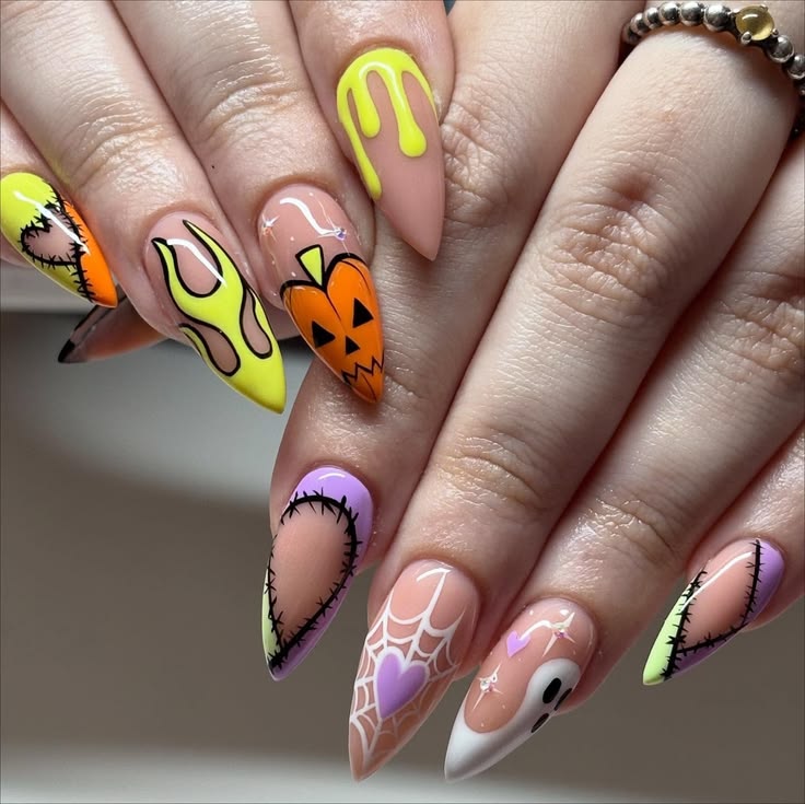 Spooky Halloween Nails Ideas