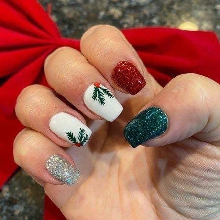 Sprig Classic Red Short Nails