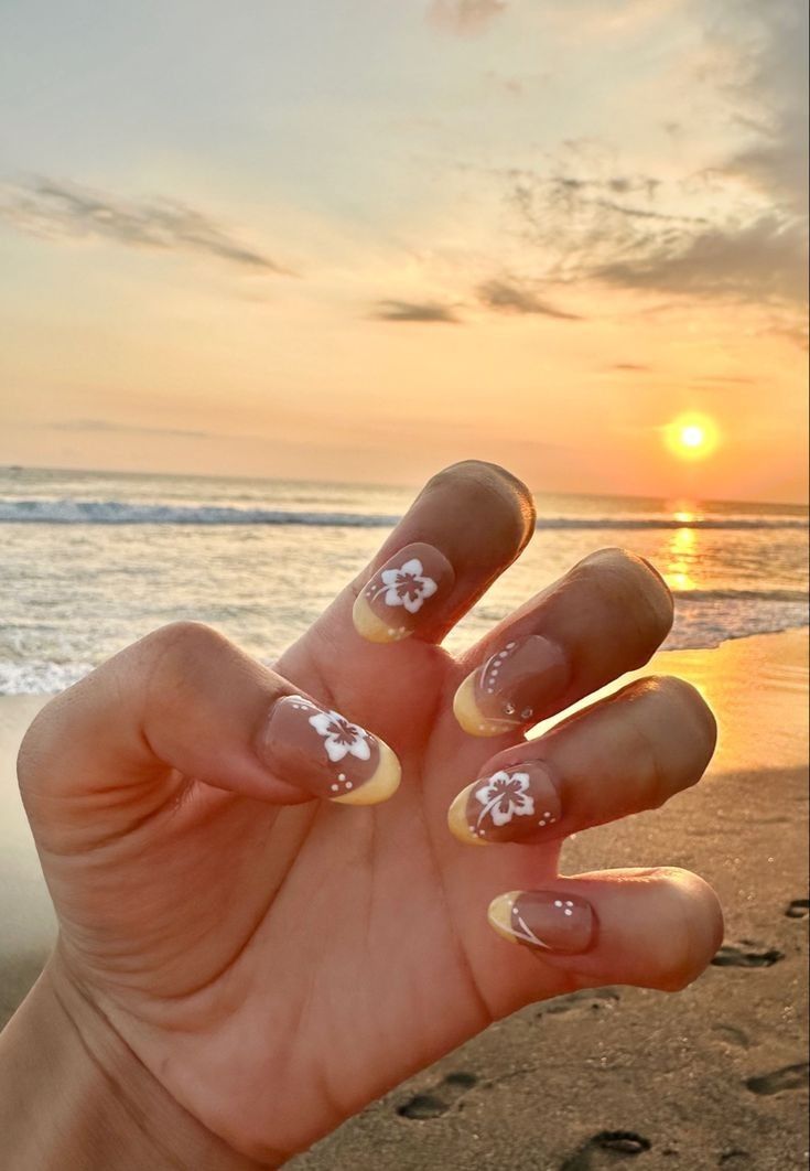 Summer Beach Nails 2026 (7)