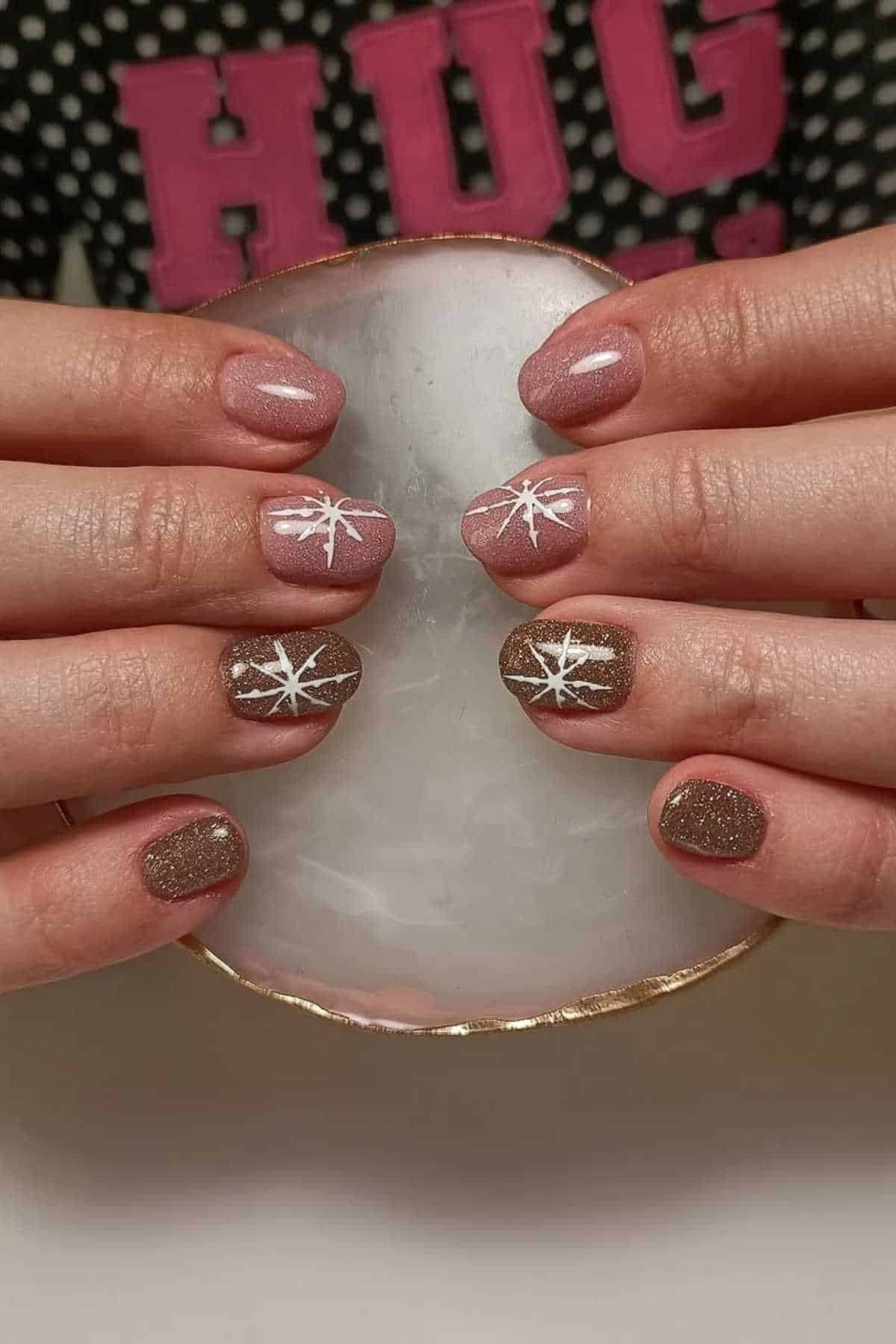 Taupe Glitter Snowflake Short Nails