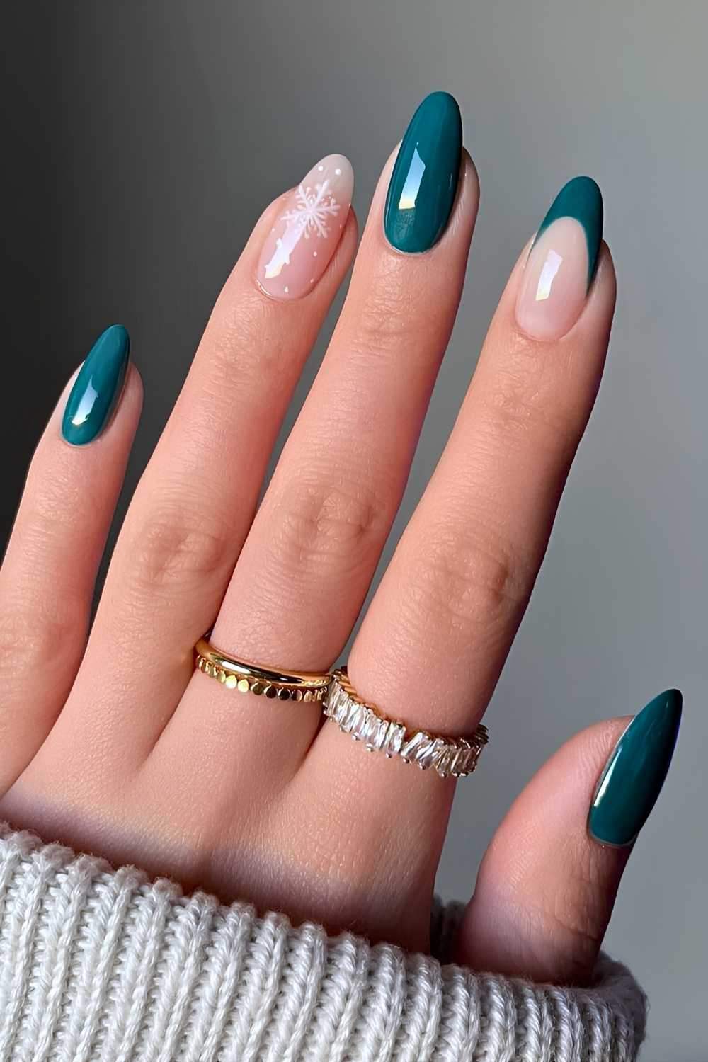 Teal Snowflake Accent Easy Nails