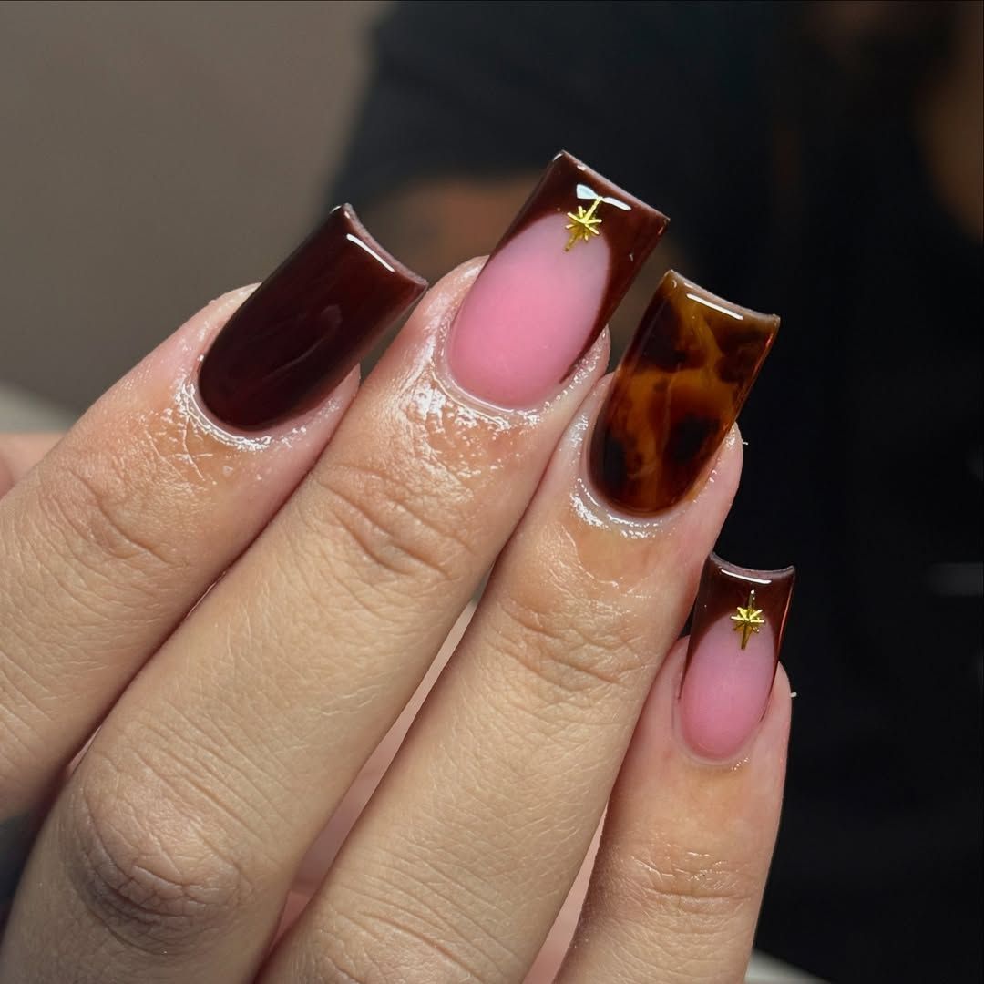 Tortoise Shell And Gold Star Charm Fall Nails