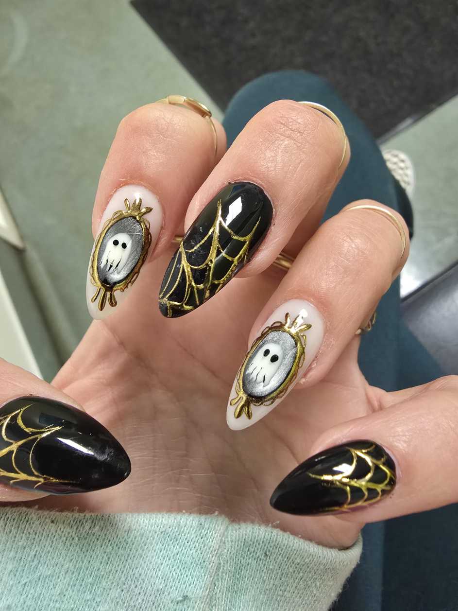Vintage Gold Mirror Ghost And Spiderweb Halloween Nails