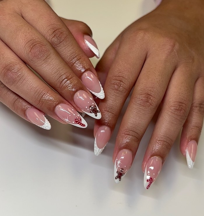 White French Gingerbread Cute Nails